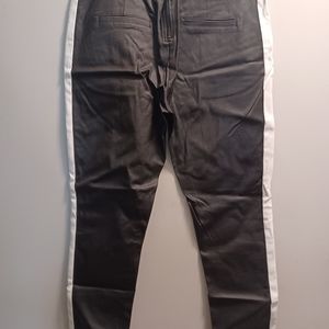 BLACK AND WHITE STRIPE FAUX LEATHER LEGGINGS